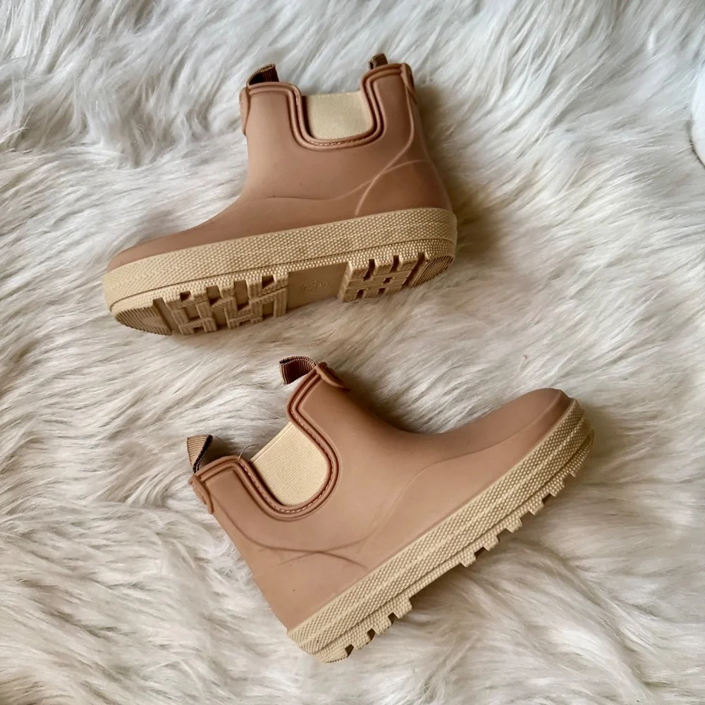Zara Kids‎ Rubber Chelsea Rain Boots Blush Pink with cream details Size 25